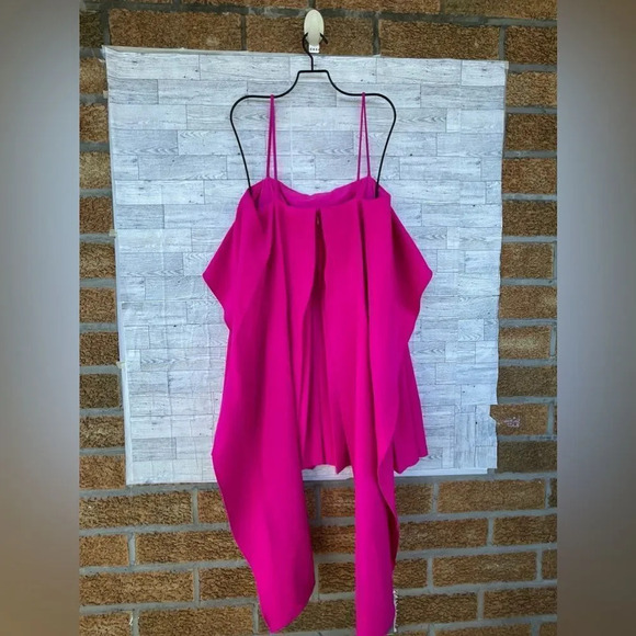 LBV Crepe Pleated Day Dress in fuschia size 6 - Picture 12 of 17